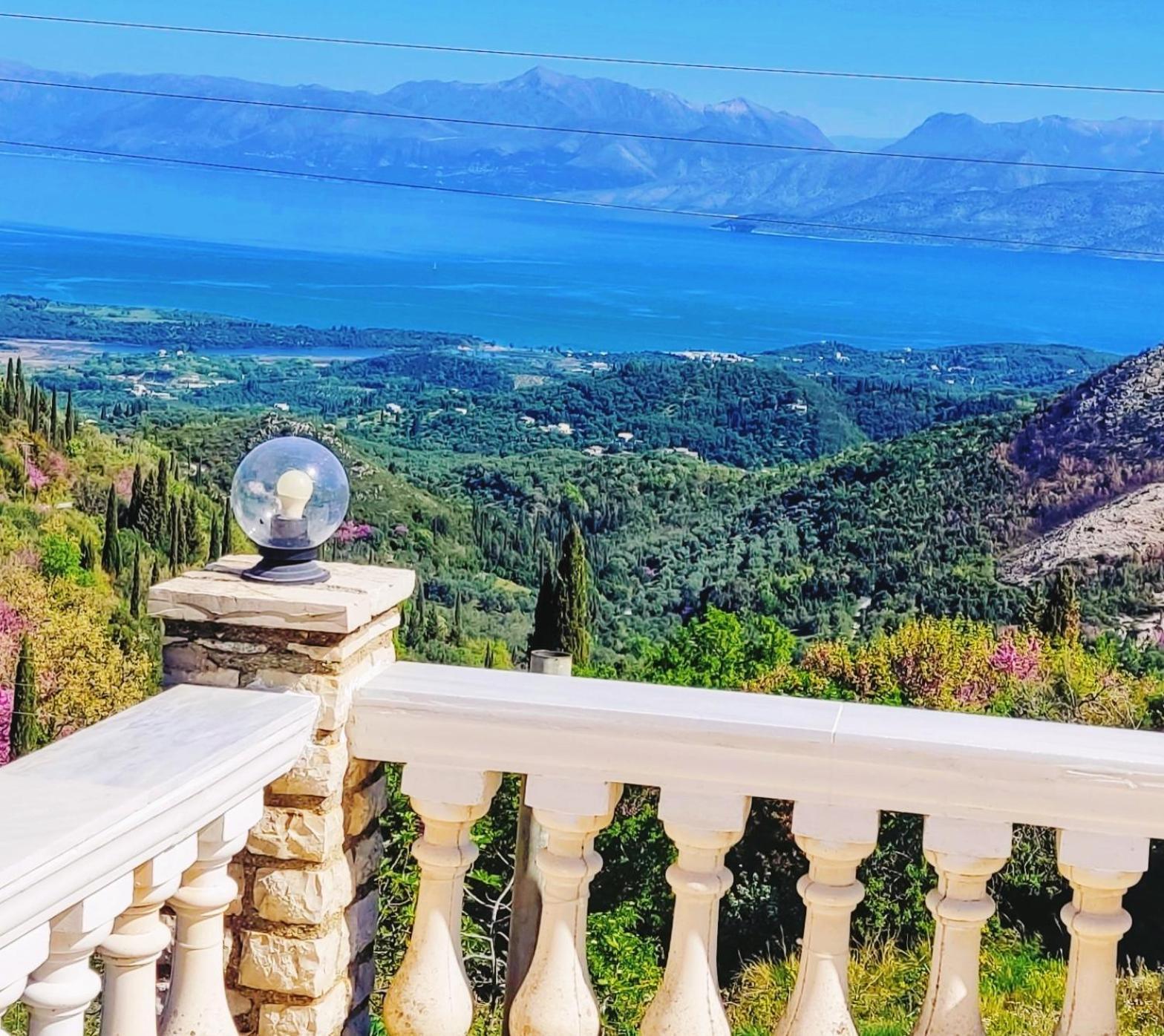 شقة Castello Di Lafki Corfu  المظهر الخارجي الصورة